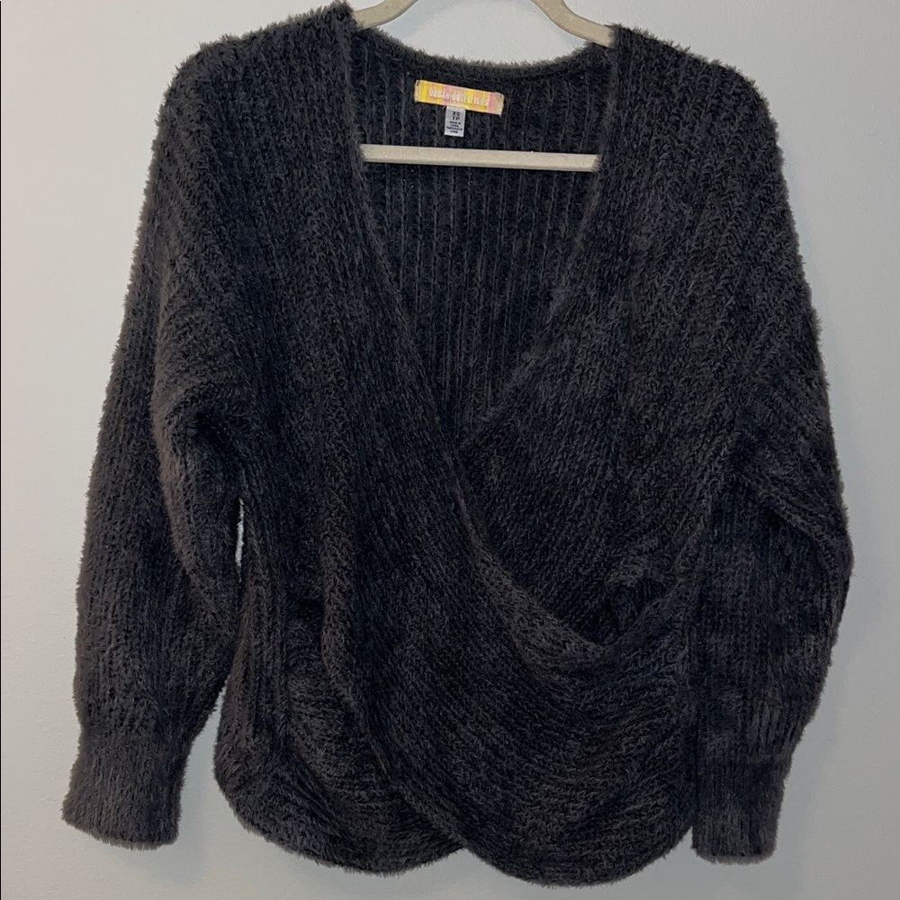 Urban Outfitters Kane  Sweater XS